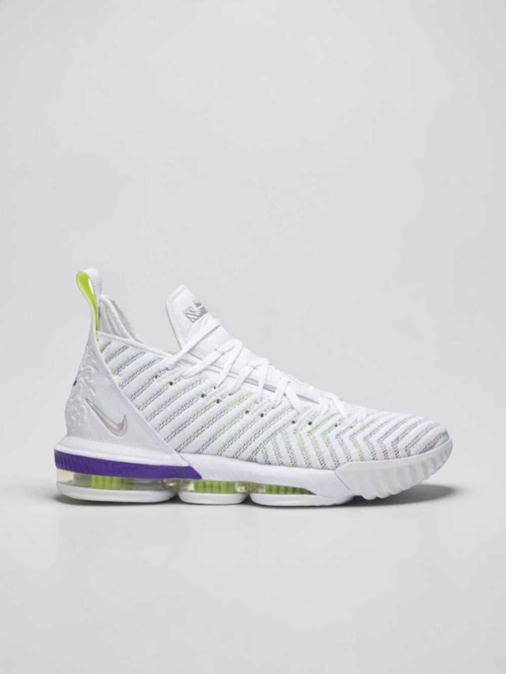 Nike Lebron 16 XVI 2019 'Buzz Lightyear' Size 11 Mens Basketball Shoe AO2588 102